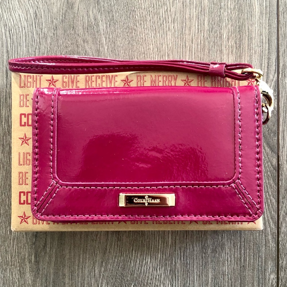 Cole Haan pink patent leather iPhone case ☎️